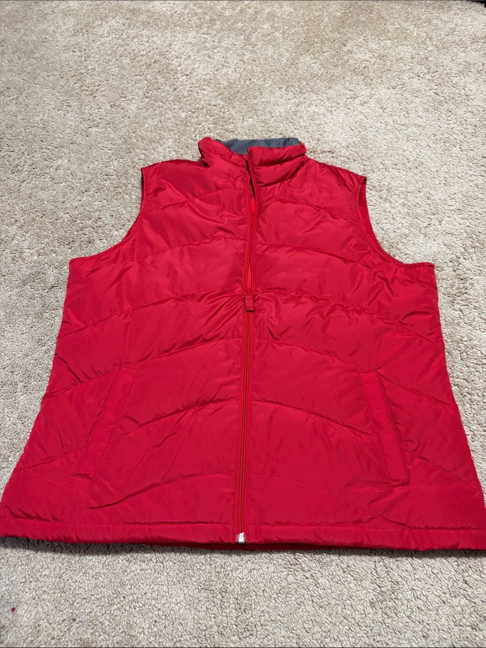 Lands End Red Puffer Vest XL (18)